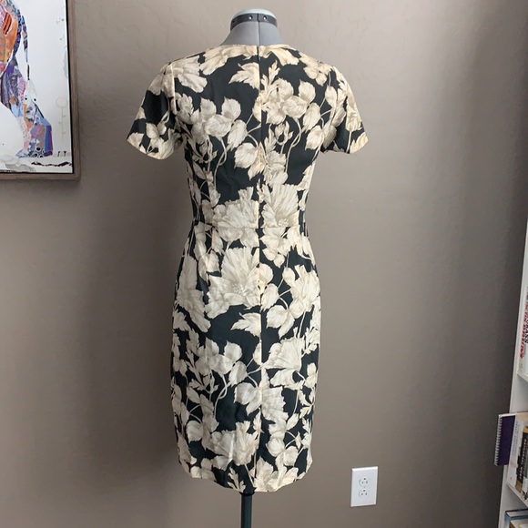 Banana Republic sheath dress floral size 2 - Picture 3 of 3